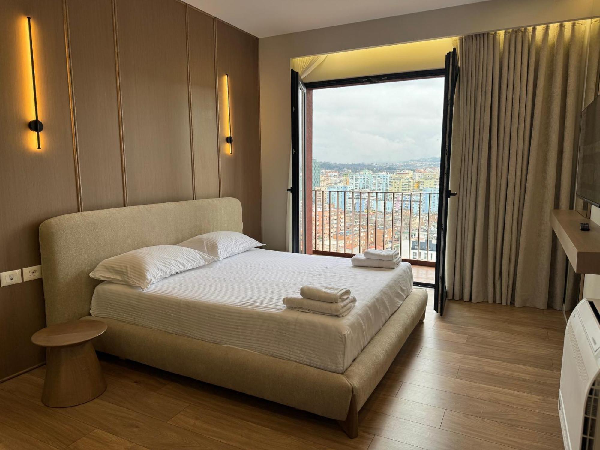 Square Garden Aparthotel Tirana